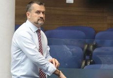 Социалният министър прекарал 7 дни в САЩ и 4 в