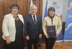 Началникът на РУО – Русе получи медал и диплом за