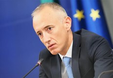 Обсъждат дали матурата по математика да стане задължителна за всички