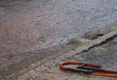 Поройни дъждове и градушка удариха Петрич наводниха мазета и дворовеРека