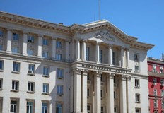 Правителството ще гласува законите за Бюджет 2026 без обсъждане със