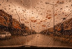 Сахарски пясък оцветява валежите температурите тръгват надолуЗначителна промяна на времето