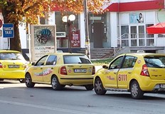 Полицията разследва посегателството като вандализъм със щети около 500 леваНеизвестен