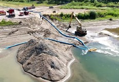 Директорът на РИОСВ – Русе Дауд Ибрям награди пожарникарите за