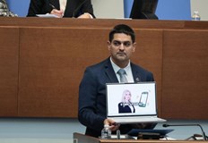 Лидерът на МЕЧ уличава депутати от Величие в документни престъпления Откраднаха