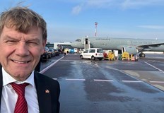 Техническа неизправност на правителствения Airbus A350 принуди Йохан Вадефул да