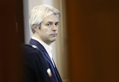 Магистратите прецениха че процесът за подкуп и принуда трябва да