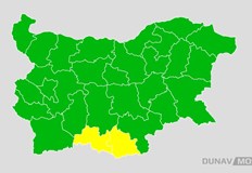 Предупреждението е за обилни валежиЖълт код за две области от