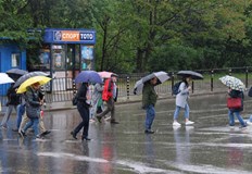 Температурите първо скачат до пролетни стойности после рязко падат след