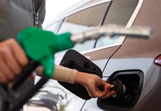 Търговците калкулират риск в ценатаЦената на дизеловото гориво в България