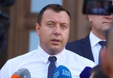 Петър Петров Плащаме близо 2 4 милиарда лева на ЕС догодинаНародният