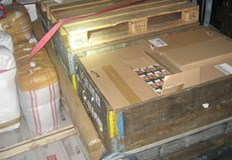 Стоката е била укрита в палети с авточасти за Нидерландия