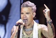 Певецът сподели че вече не може да разпознава конкретни лица