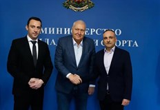 Международната федерация постави ултиматум на спортния министър Иван Пешев да