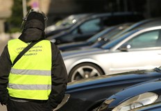 Ивелин Илиев отправи остри въпроси към кмета за изгубени милиони