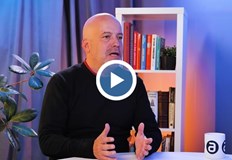 Според него партиите са кланове с един господар и партийно мафиотска