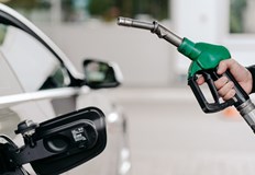 Спирането на рафинериите в Бургас и Румъния ще предизвика вълни