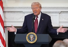 Вашингтон подготвя мирно споразумение иска незабавен край на войнатаПрезидентът на