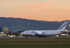 Машината е в България само за презарежданеДесетки любители на авиацията