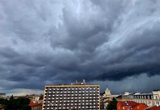 Опасно време връхлита Южна България оранжев код за Пловдив и