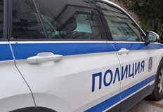 Полицията задържа трима мъже включително партньора на потърпевшатаМлада жена за