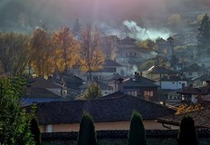 Първото десетдневие ще е топло а в края на месеца