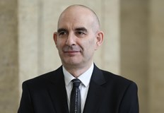 Евродепутатът говори на форум в Сочи където делегация на Възраждане