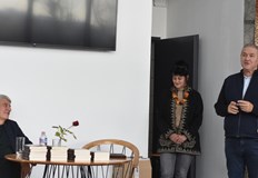 Кметът Димитър Славов посрещна професор Пламен Павлов в БялаИзтъкнатият историк