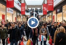 Потребителите се съмняват в реалността на отстъпките но планират масово