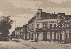 Писателят Стефан Попов описва в книгата си Безсъници космополитния живот