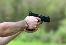 Извършителят е 42 годишен криминално проявен и осъждан42 годишен мъж от Русе