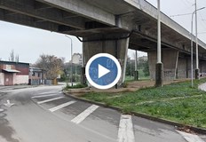 Пострадалият е в тежко състояние с премазани крака опитал се