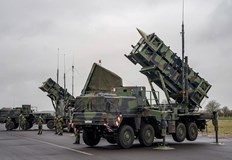 Висши американски военни пристигнаха в Киев за обсъждане на мирния