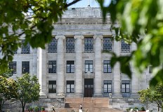 Двама души са видени да бягат от мястото на инцидентаУмишлен