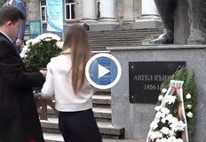 Дипломи получиха 32 доктори 3 доценти и 2 професори а