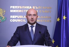 Дерогацията осигурява стабилни доставки и цени на горивата смята министърътБългария