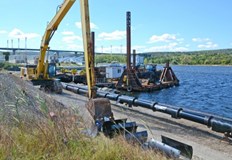 Аварийни екипи работят по спиране на изтичането РИОСВ взе проби