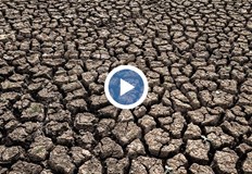 Шеста поредна година суша довежда до безпрецедентна кризаИран е изправен