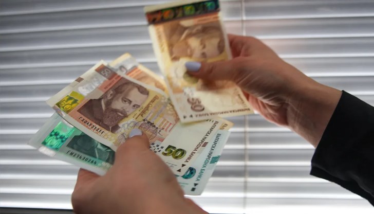 През 2026 г. общата данъчна тежест достига 44%, а до 2027 г. може да стигне 46%