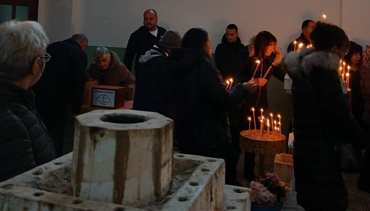 Набират се средства за спешен ремонт на 118-годишната църква Набират се средства за спешен ремонт на 118-годишната църква