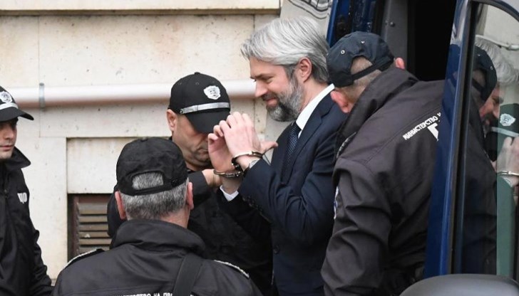 Манол Пейков организира дарителска кампания за бившия кмет на Варна след решението на съда