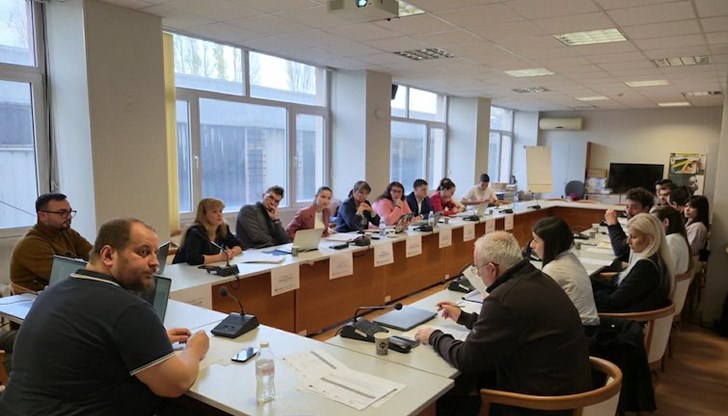 Онур Апти от ПГСА "Пеньо Пенев" ще участва в създаването на политики за младите хора