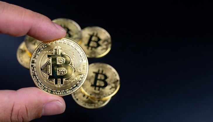 Средствата са били "спящи" преди да бъдат преместени от американските служби