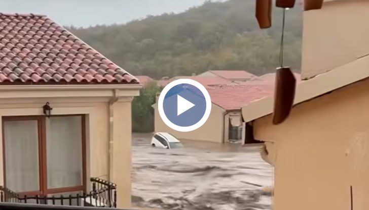 Месец след потопа все още няма помощ за разчистване на терените