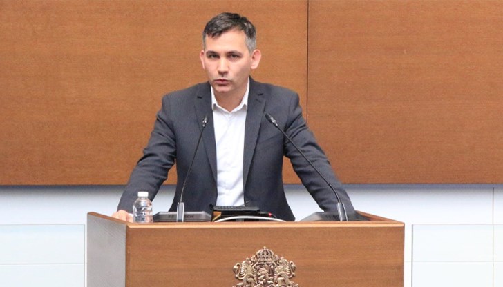 Иван Белчев внесе парламентарни въпроси за промяна в Закона за адвокатурата