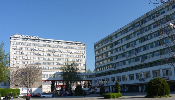 15-годишните момчета са отведени в УМБАЛ - Бургас за преглед