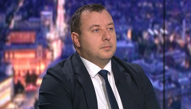 Депутатът определи партията си като "яркото лице на опозицията" и разкритикува инфлацията Депутатът определи партията си като "яркото лице на опозицията" и разкритикува инфлацията