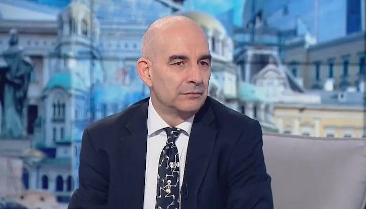 Евродепутатът нарече политиците в Брюксел "сбирка на анонимните шизофреници" Евродепутатът нарече политиците в Брюксел "сбирка на анонимните шизофреници"