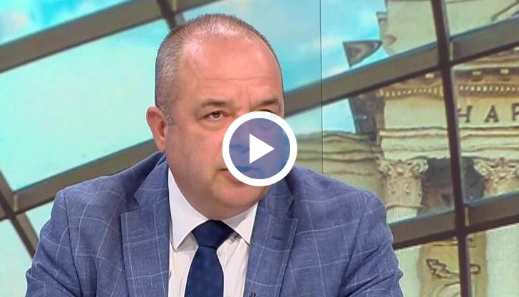 Той смята, че правителството има възможност да избегне криза с горивата