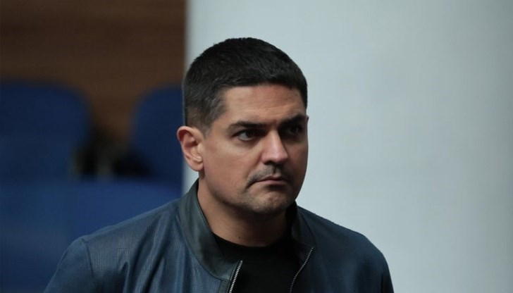 Лидерът на МЕЧ критикува национализацията на Лукойл и предвиди социални трусове